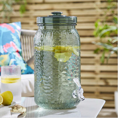 Jugs & water filters