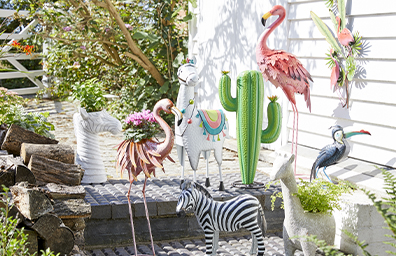 TOP TIPS FOR DECORATING YOUR GARDEN