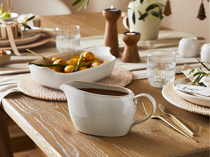 Gravy boats