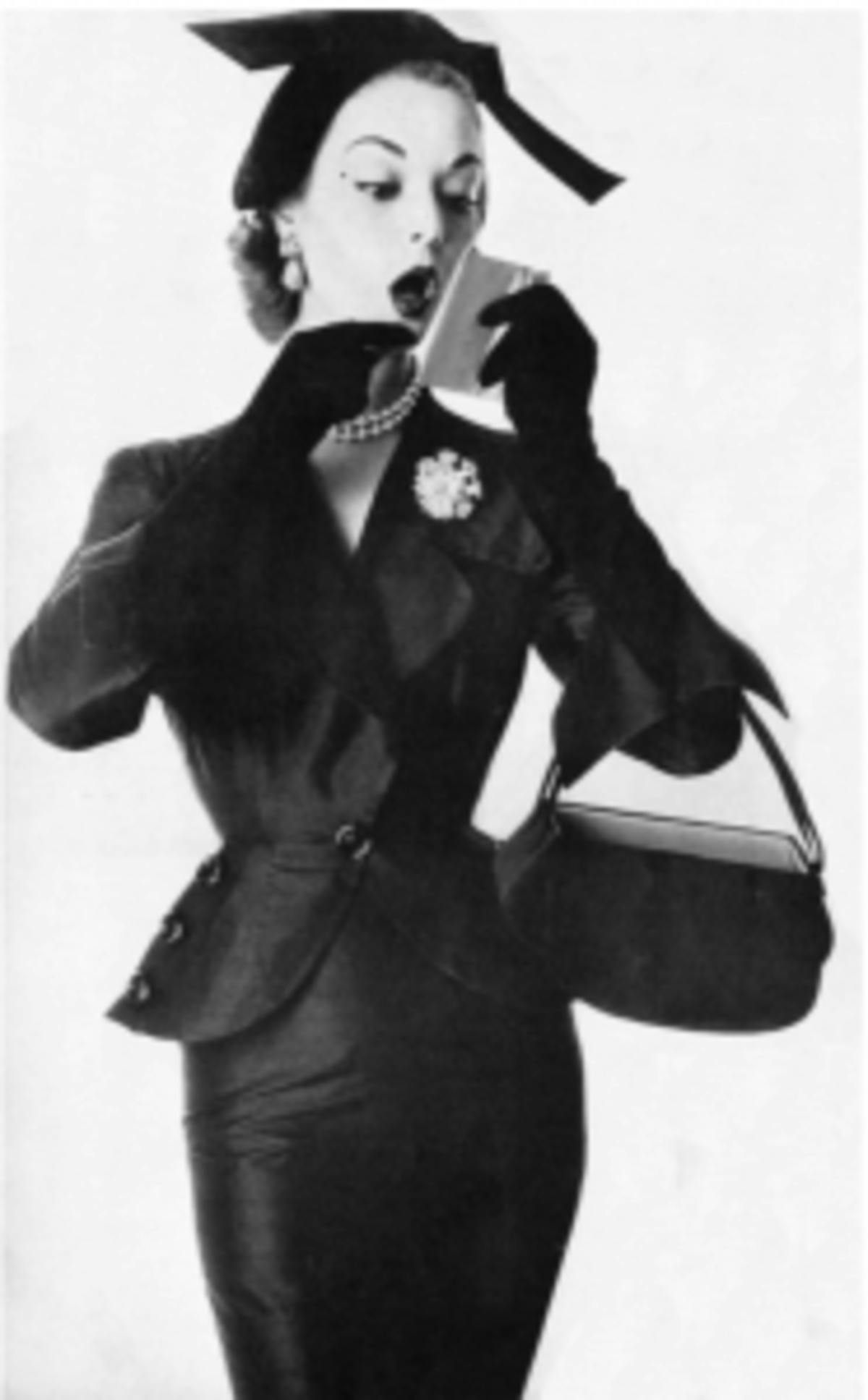 Streamlined vintage looks Streamlined vintage looks