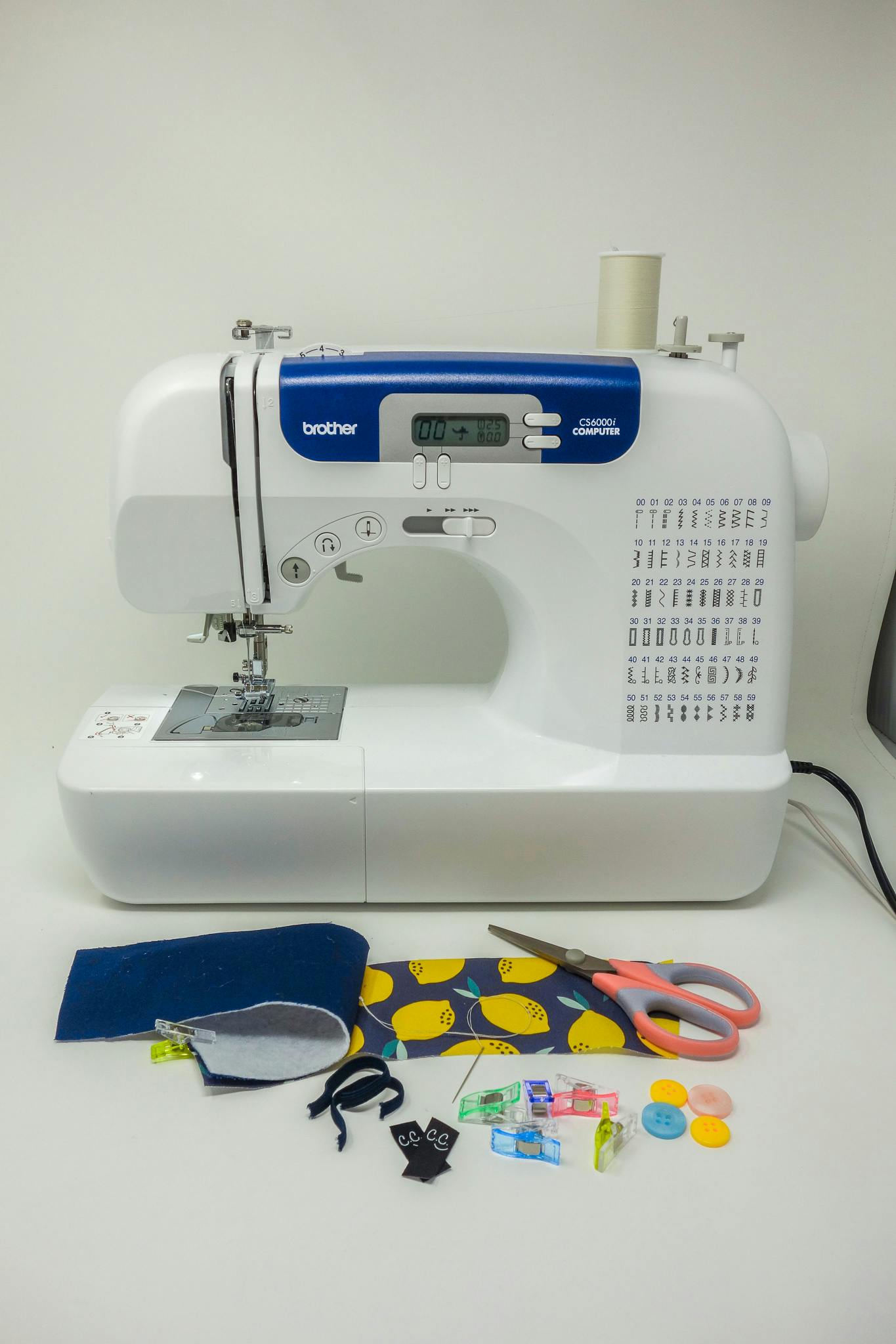  sewing machine with supplies