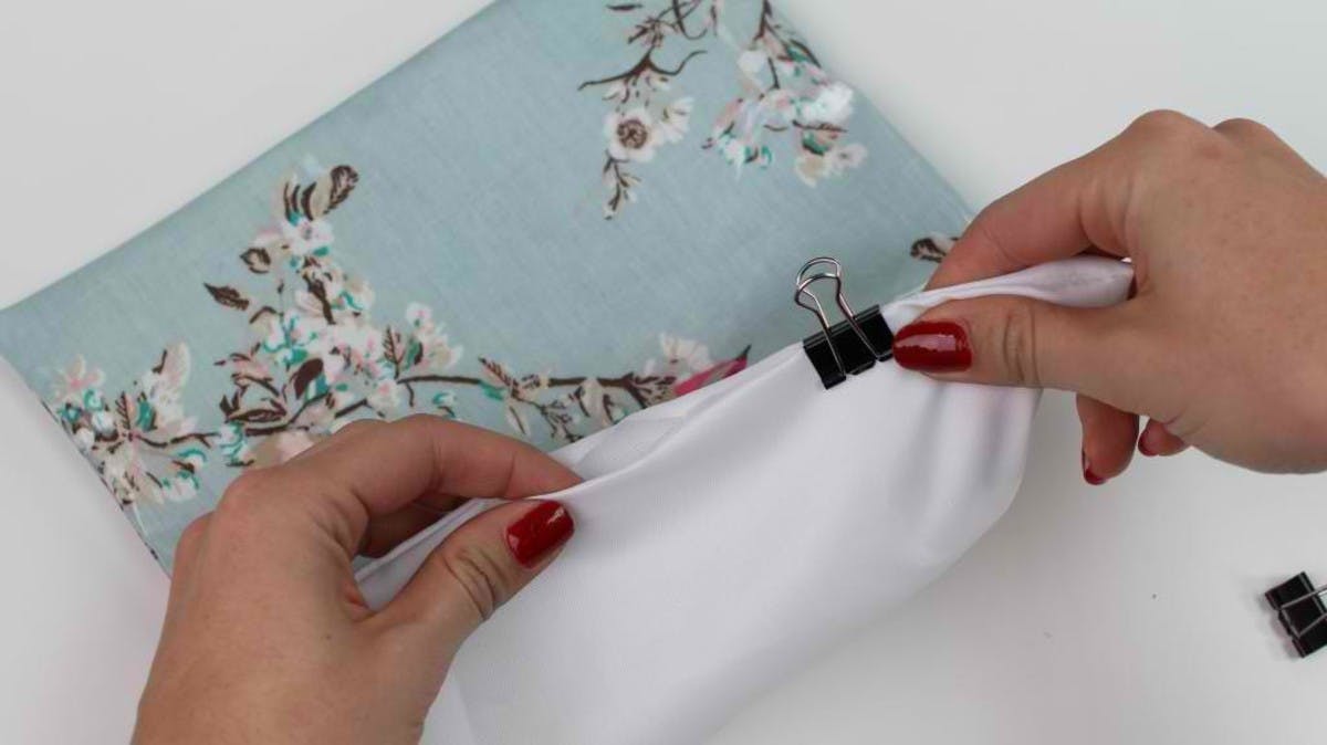 Keeping fabrics together hack Keeping fabrics together hack