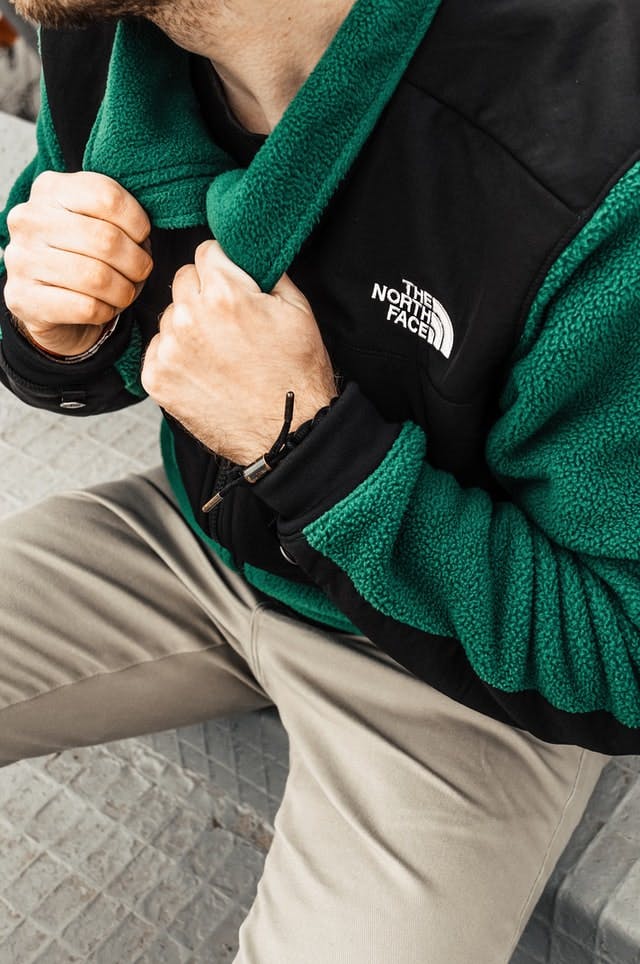  Forest Green North Face Fleece Jacket Worn By Man