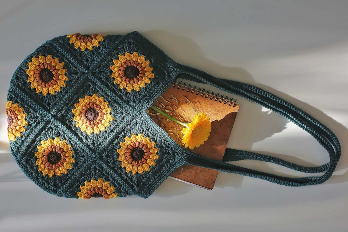  handmade crochet floral summer bag 