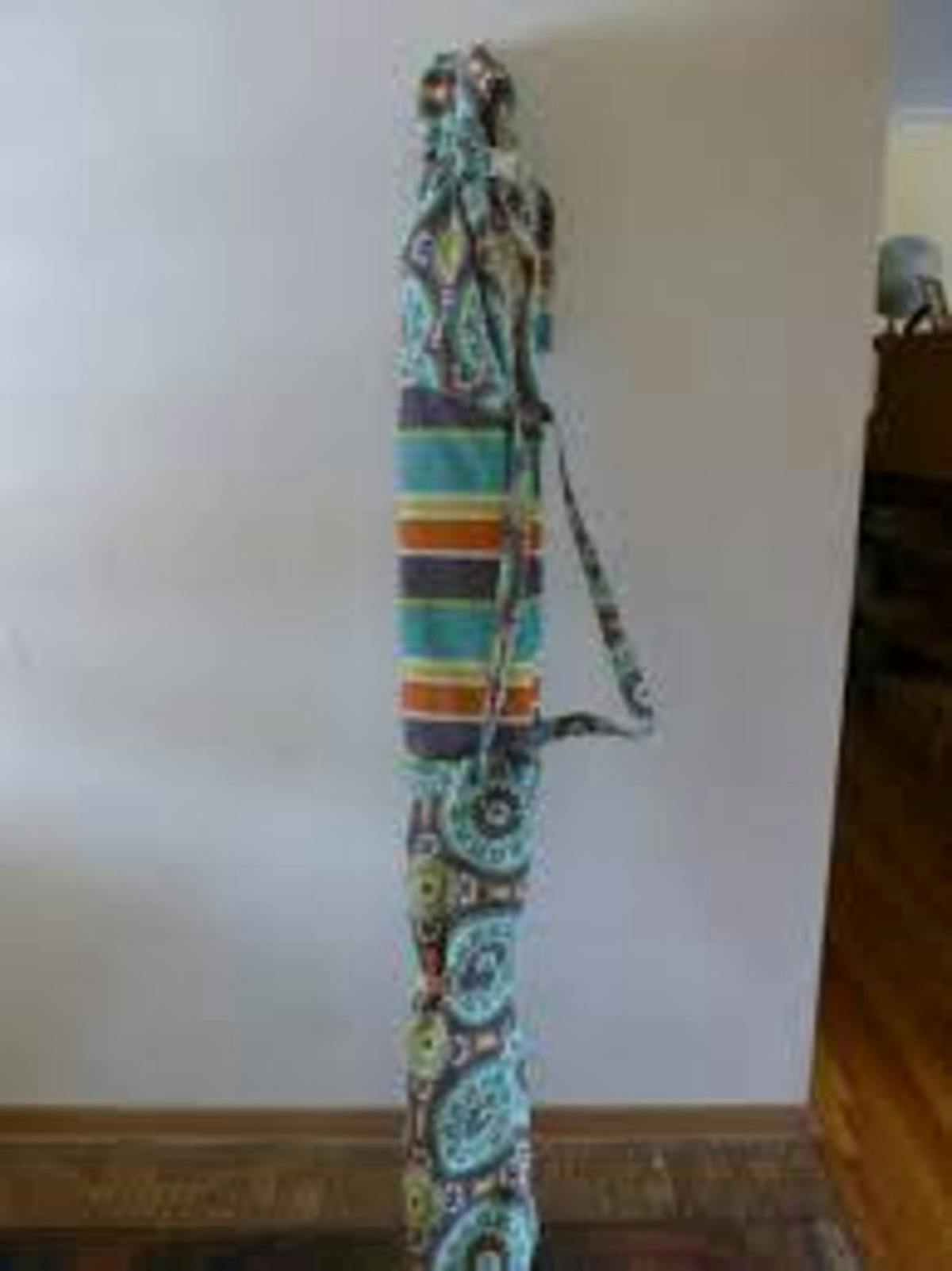  A homemade ski bag