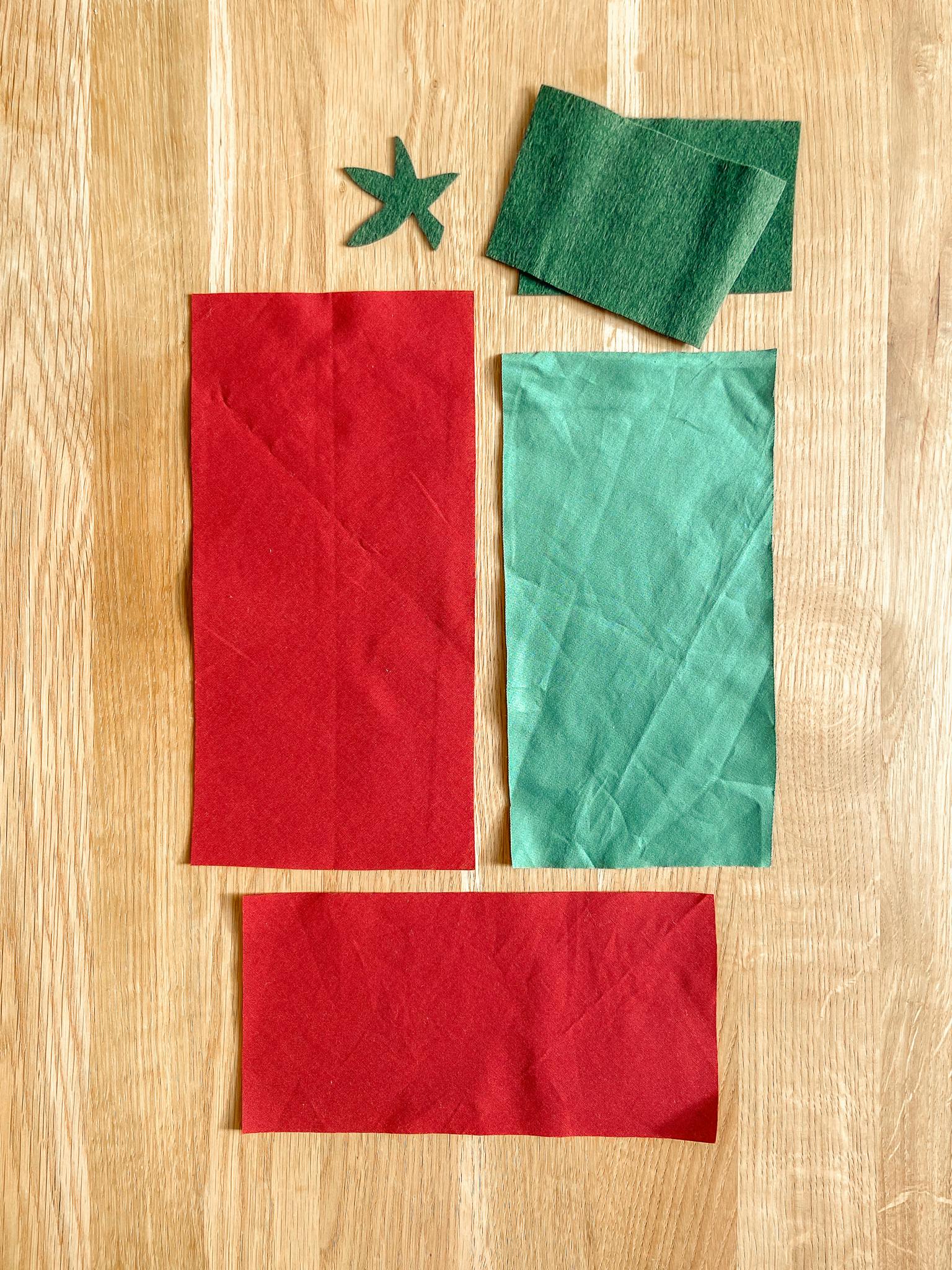  Rectangles cut out in green and red for fabric tomatoes