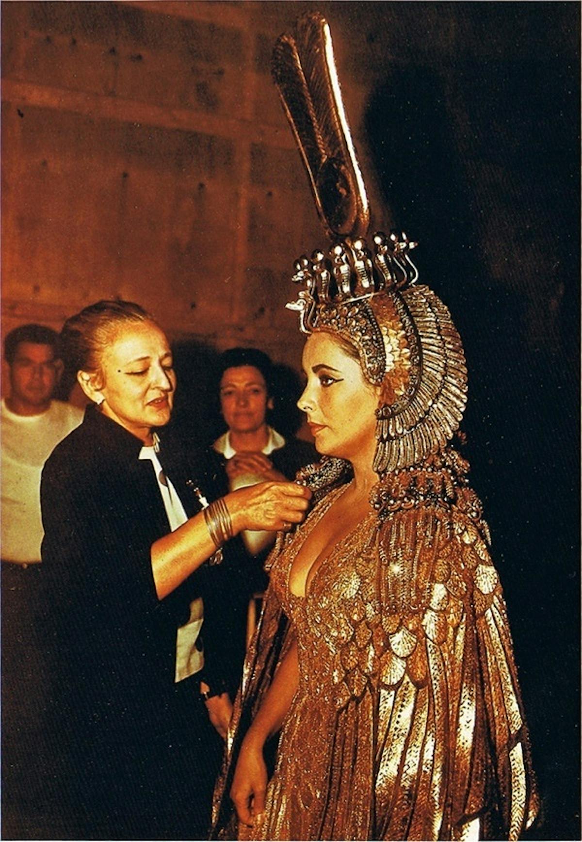 Irene Sharaff working with Elizabeth Taylor on the set of Cleopatra