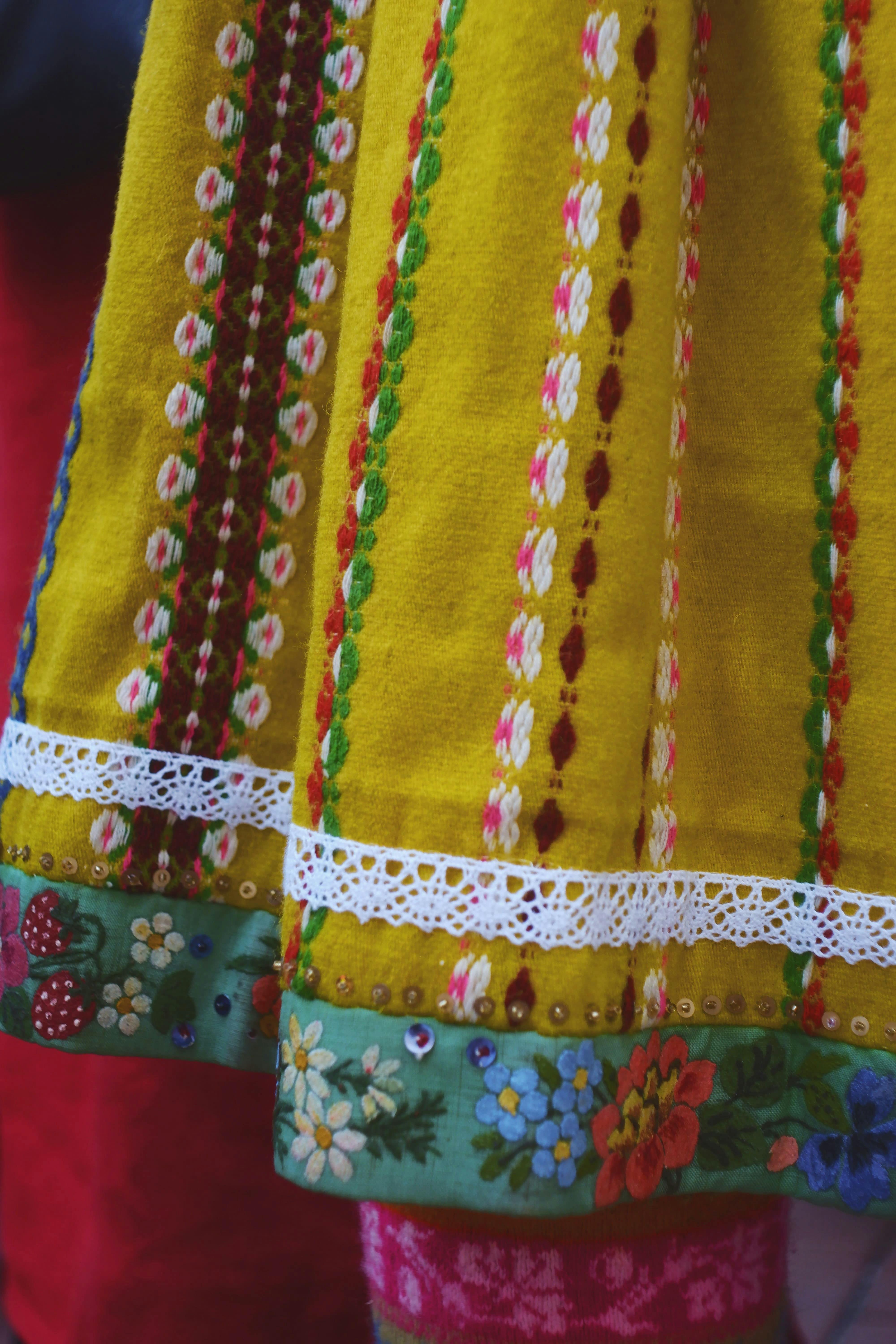exemple de broderie sur vêtement exemple de broderie sur vêtement