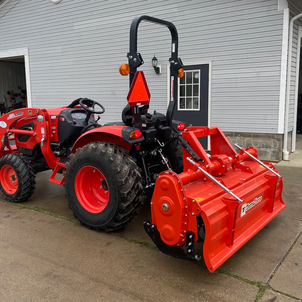 Tractor 3 Point Hitch Brush Mower / Brush Hog Attachment. | Dutch Rentalz