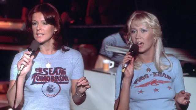 Rehearsals for the television special's live performance.