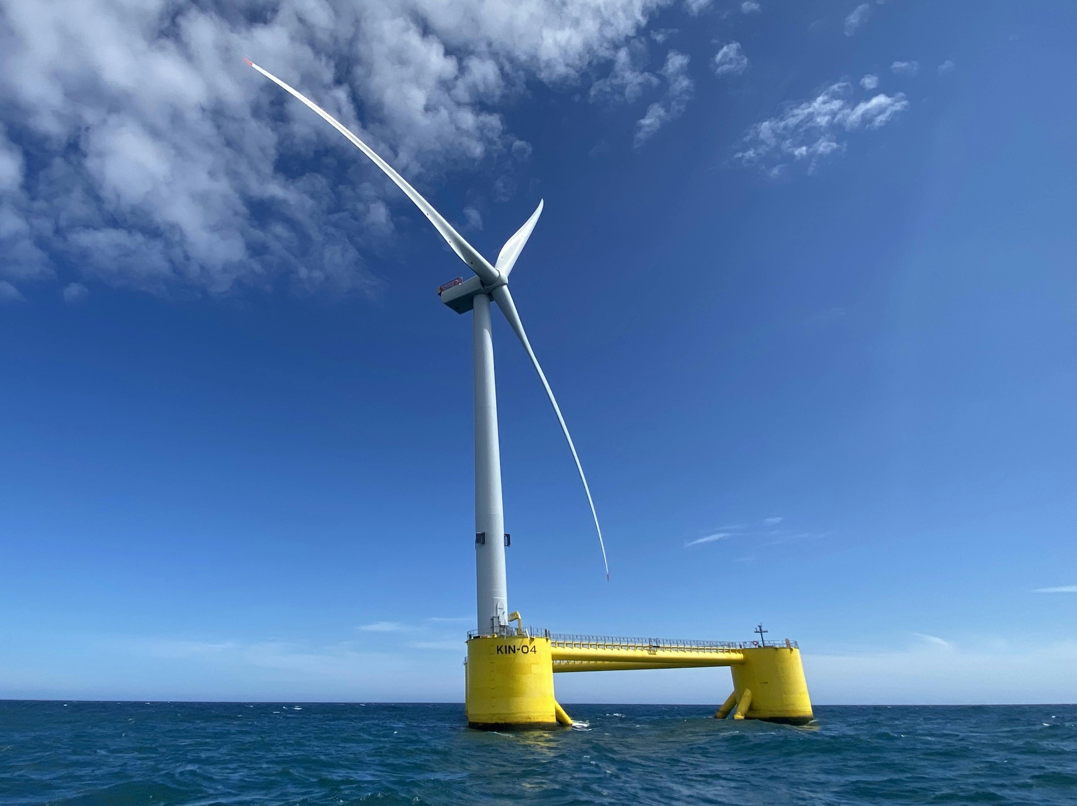 Floating offshore wind turbine, Kincardine