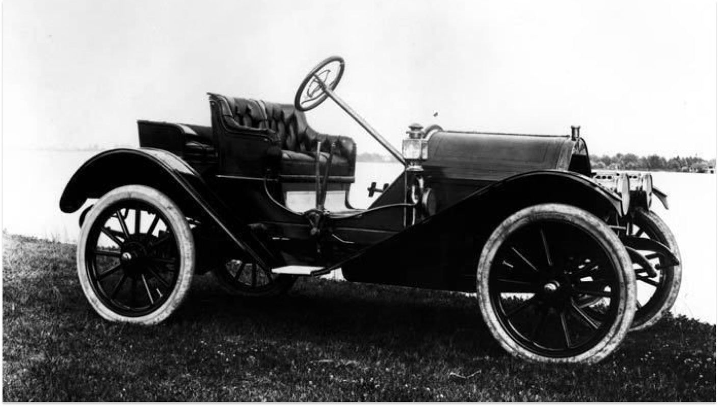 1909 Hudson sedan factory image