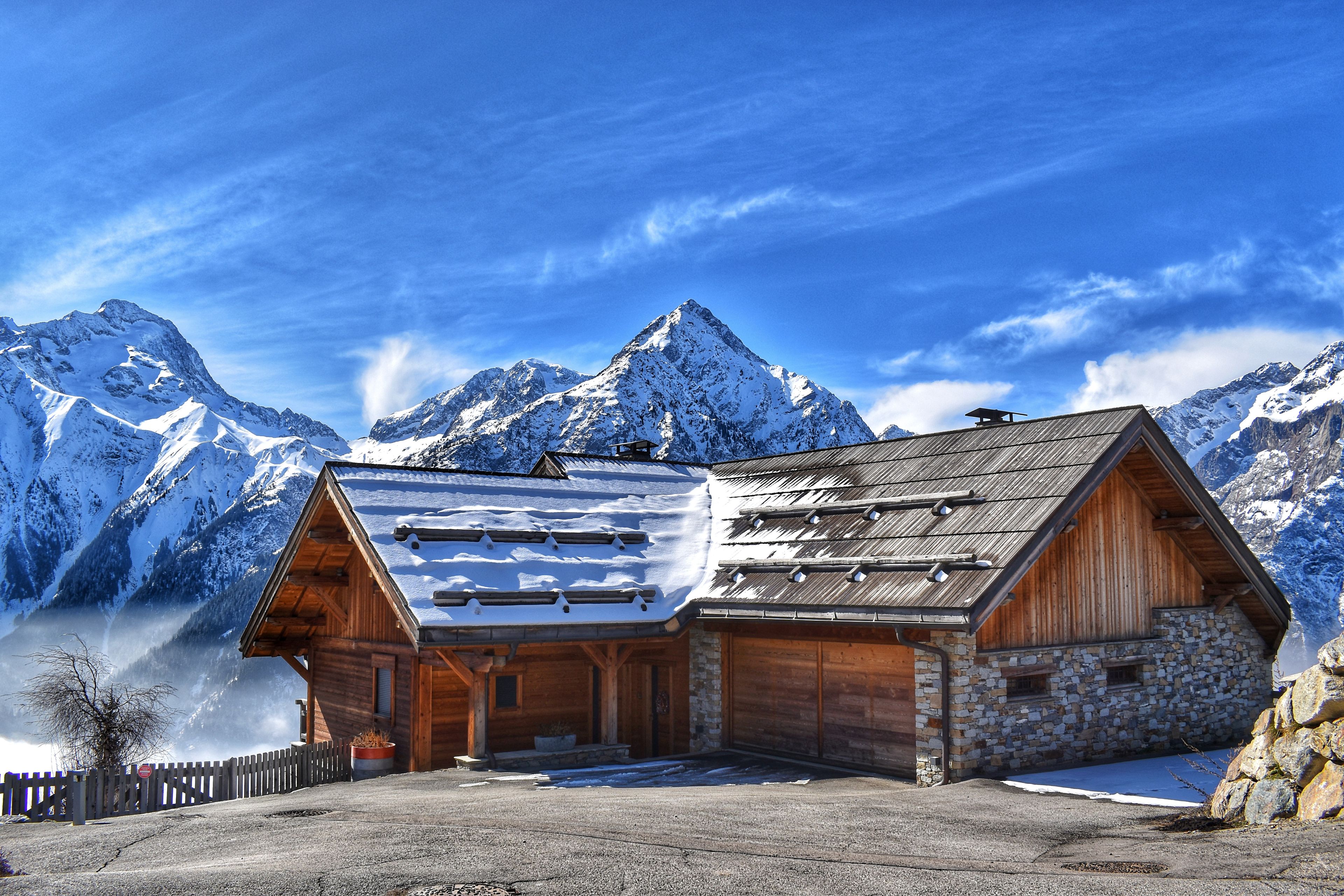 Best Luxury Chalet Destinations in Europe · EasyMiles