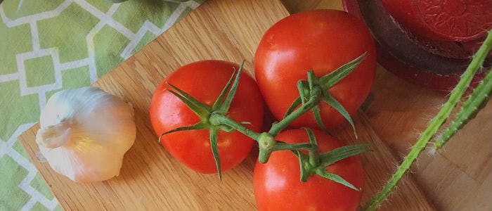 Pomodori e aglio