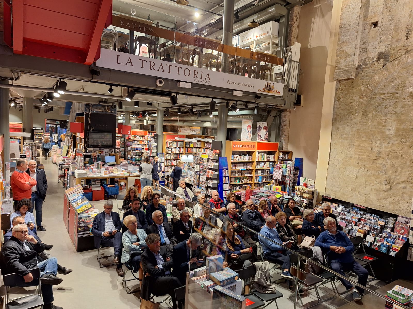 Eataly Bologna | Librerie.Coop