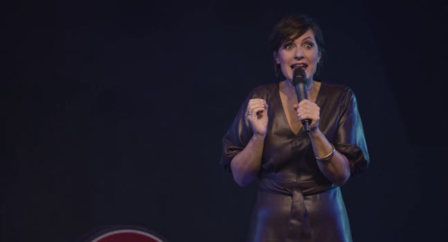 Velia Lalli a Late Night, la Stand Up Comedy da Eataly Milano