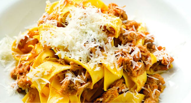 Pappardelle al ragù bianco di coniglio