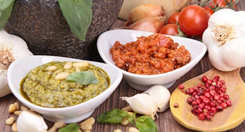 Pesto alla trapanese: la ricetta tradizionale siciliana | Eataly
