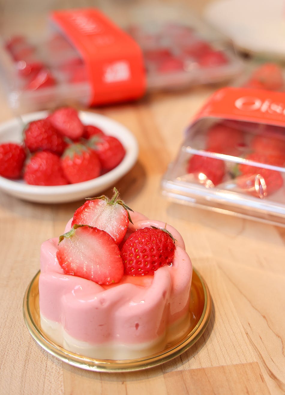 Oishii Fragola Mousse