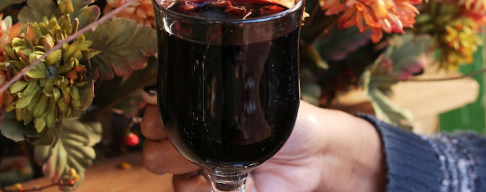 Mulled wine cup