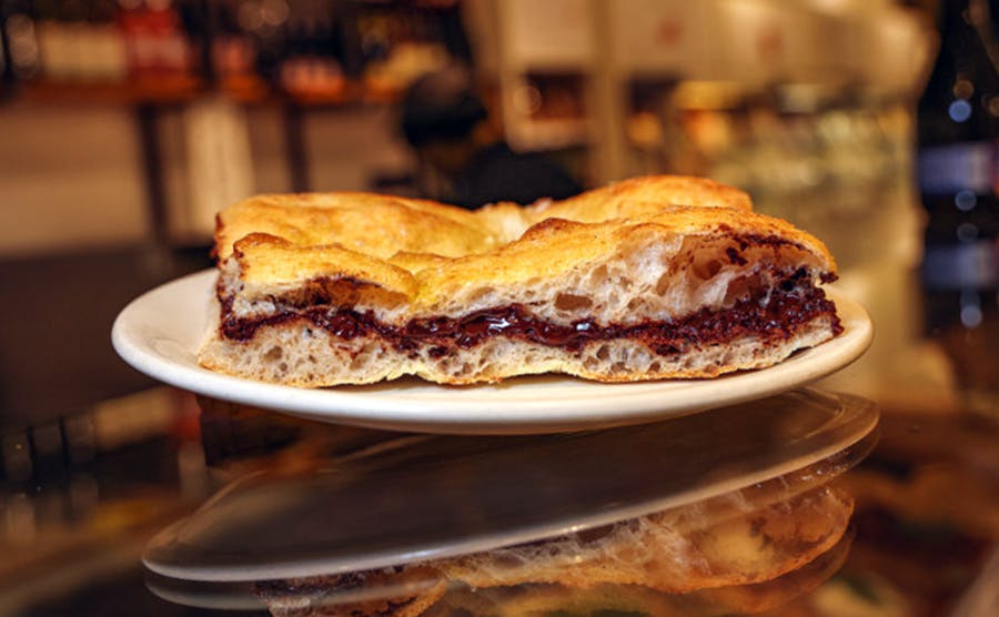 Pizza alla Pala Nocciolata (Chocolate Hazelnut Pizza)