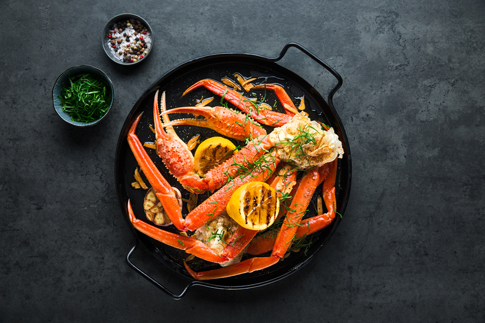 Norwegian Snow Crab with Garlic Butter