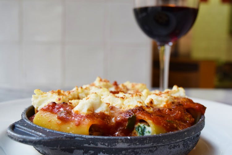 Sale baked pasta Paccheri