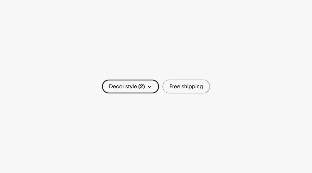 A selected dropdown quick filter with the title ‘Decor style (2) sits beside a discrete quick filter with the title ‘Free shipping’.