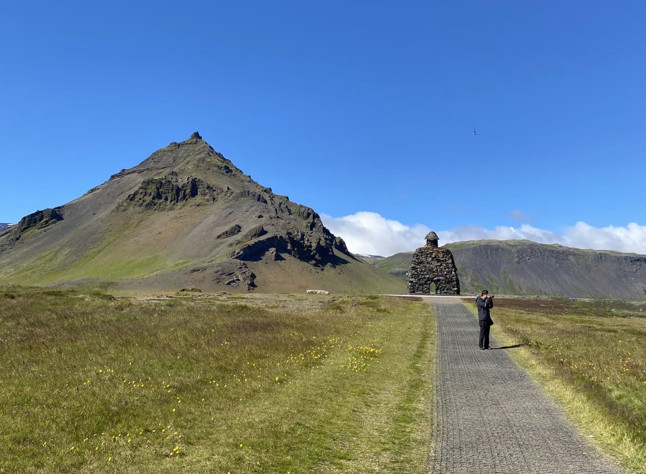 Bárður Snæfellsás statue. Credit: Visit West