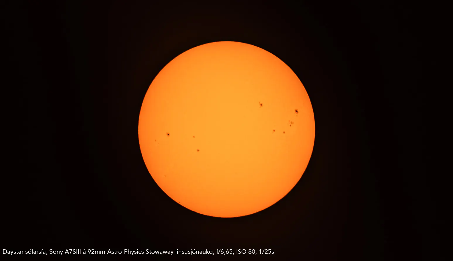 Sólin 2. september 2025 á mynd sem tekin var með Sony A7SIII á Astro-Physics 92mm Stowaway linsusjónauka. Mynd: Sævar Helgi Bragason
