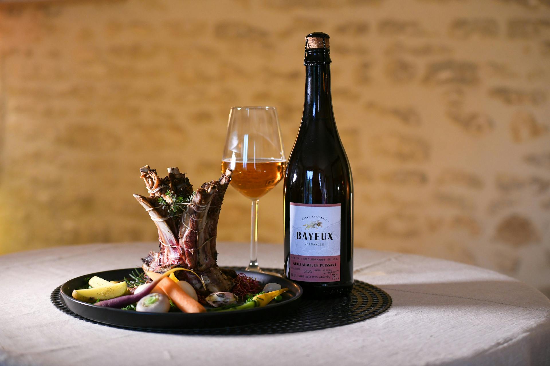 COTELETTES D’AGNEAU DES PRES SALES ROTIES ET LEGUMES D’HIVER.jpg