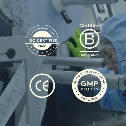 Daye е ISO сертифицирана, покрива високи стандартни за природосъобразно и етично производство, притежава маркировка CE, GMP сертифицирана