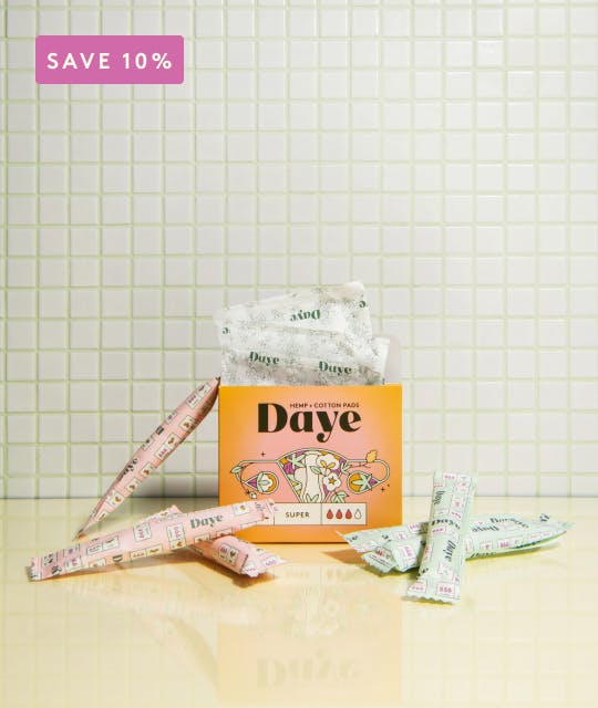 Mix of Daye's sustainable organic CBD pain relief tampons and biodegradable pads