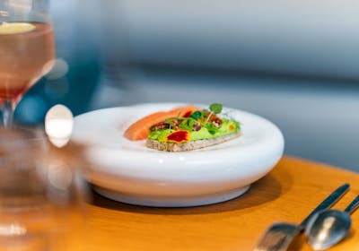 Plat du restaurant Anona, labellisé 3 macarons Écotable