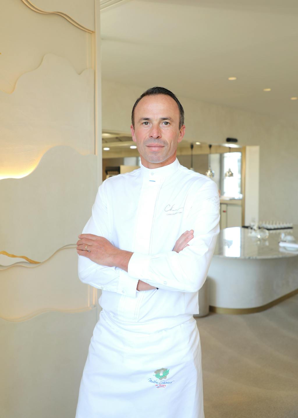Le chef doublement étoilé Christophe Hay, à la tête du restaurant Christophe Hay, labellisé 3 macarons Écotable
