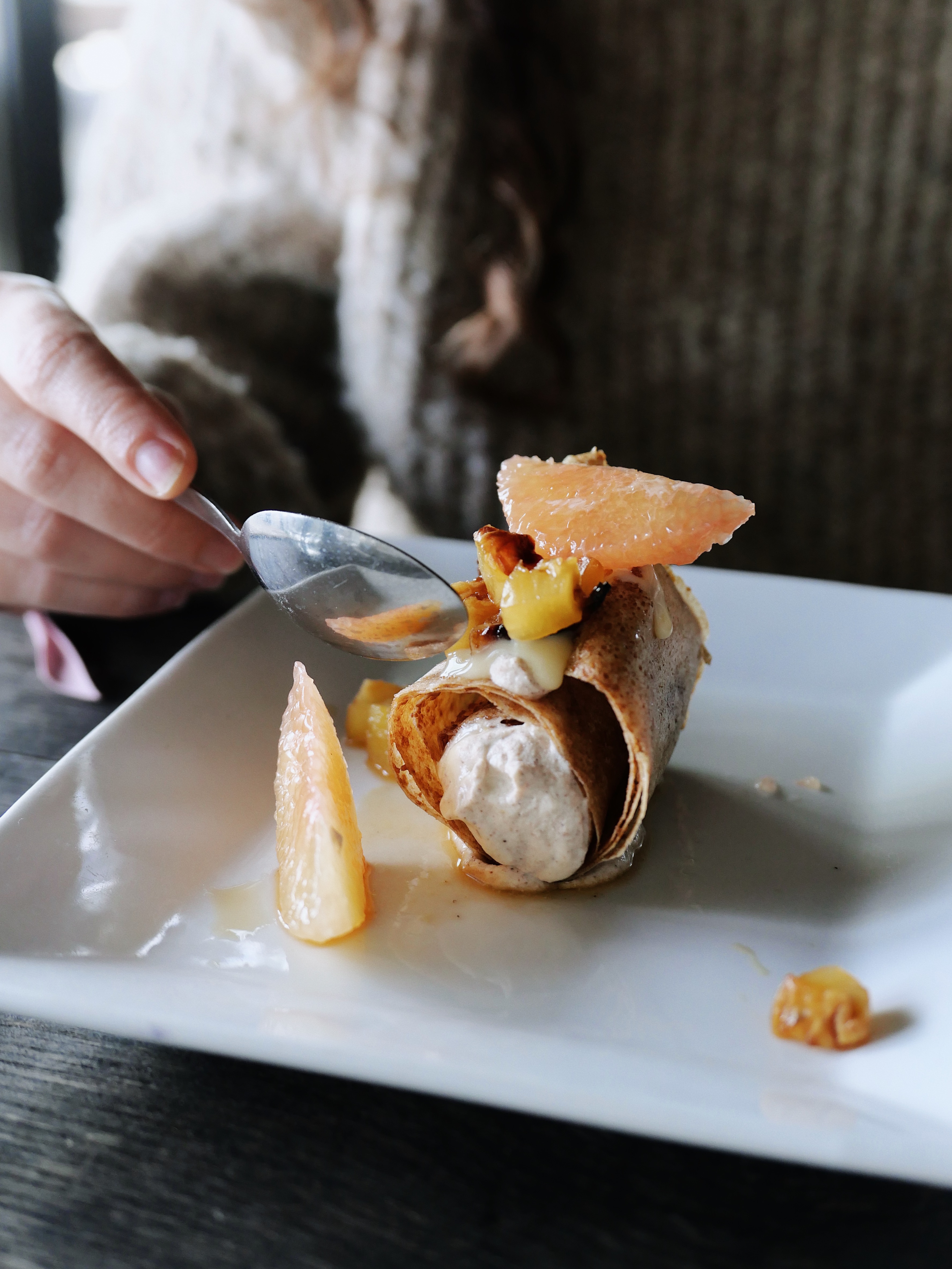 Assiette du restaurant La Source à Bordeaux, labellisé 3 macarons Écotable