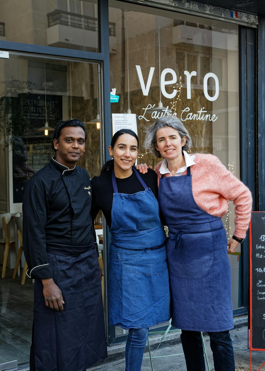 Équipe Véro l'autre cantine, labellisée 3 macarons Écotable