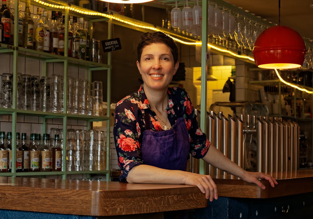 Céline, cheffe du Café Odilon, labellisé Écotable