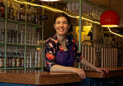 Céline, cheffe du Café Odilon, labellisé Écotable