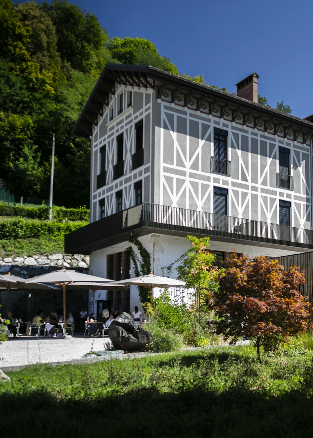 Extérieur de la Maison Aribert