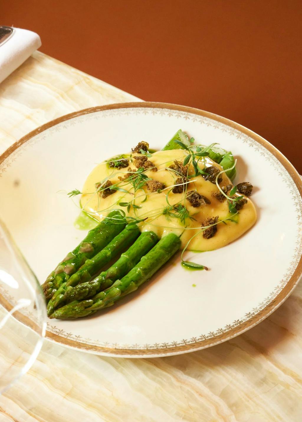 Restaurant Colère, traiteur 3 macarons Écotable