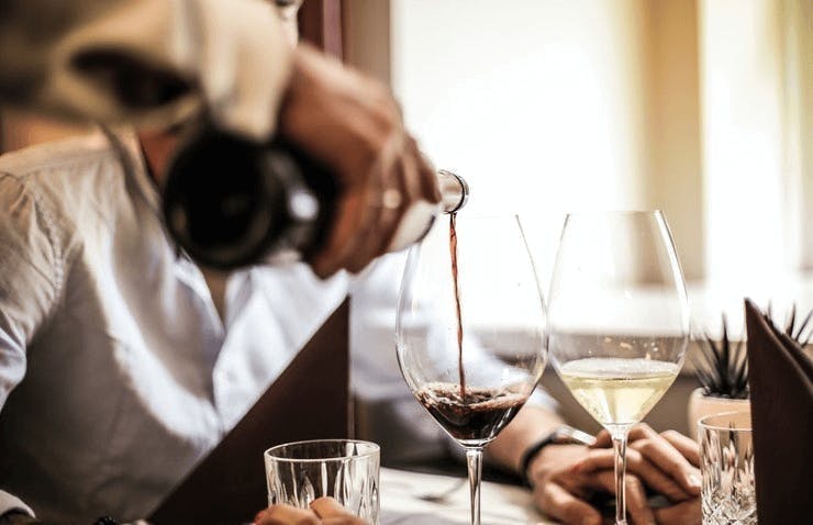 SC Training (formerly EdApp) Restaurant Management Course - Serving Alcohol Safely