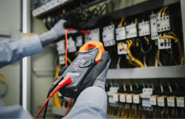 Health and safety topic - Electrical safety and safe work practices