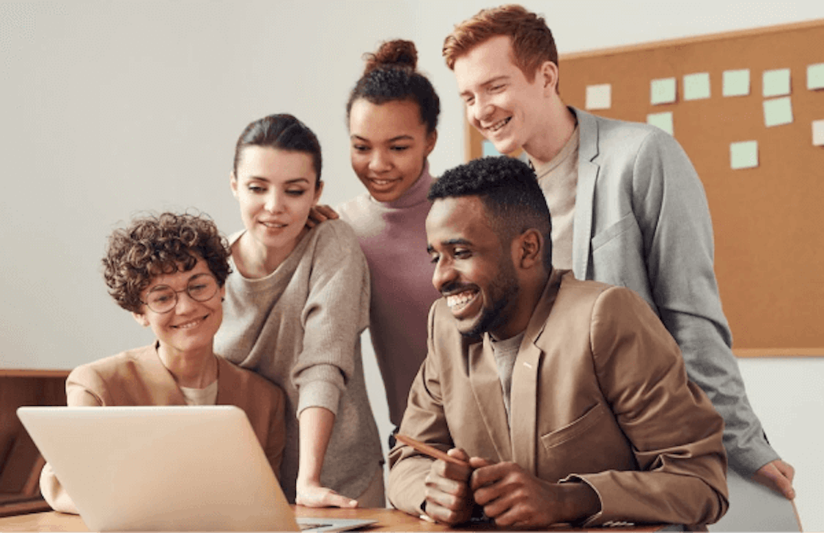 Ideas to Manage HR Compliance With Your LMS - Offer Ongoing Compliance Training