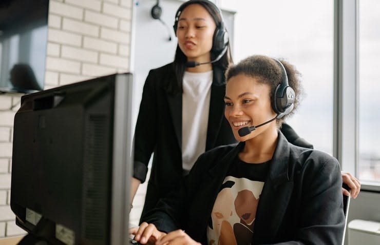 The Call Center School Course to Empower Customer Service Agents - Contact Center Basics