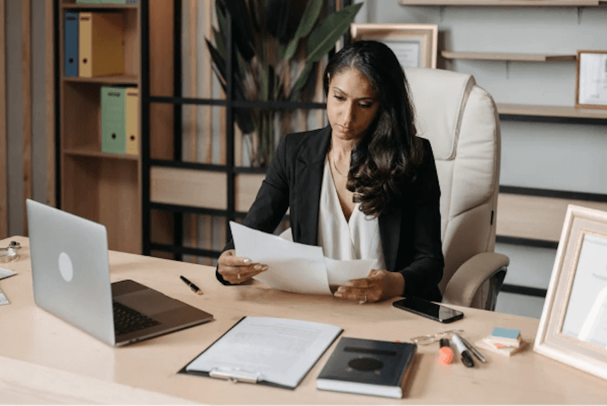 Ideas to Manage HR Compliance With Your LMS - Track Employee Compliance