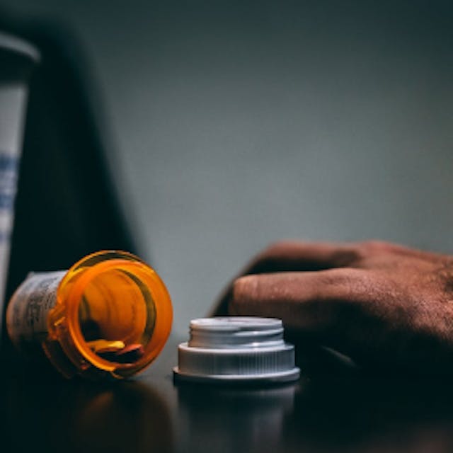 Thomson Reuters free compliance training resources - Drug-free workplace