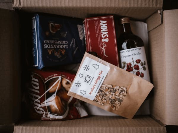 10 Employee Recognition Example - Send a care package