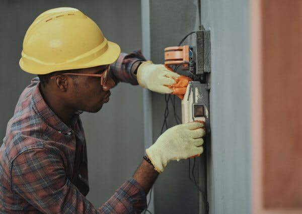 OSHA Training Requirement - Electrical Safety-Related Work
