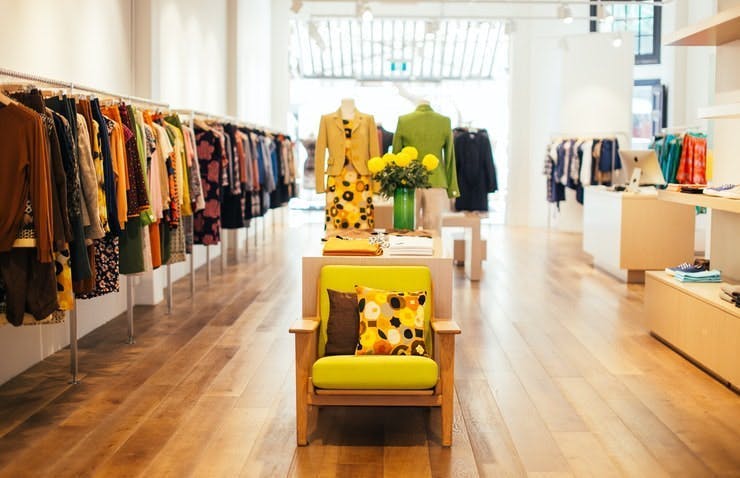 SC Training (formerly EdApp)-Kurs zur Verbesserung der Mitarbeiterkompetenzen im Einzelhandel - Visual Merchandising (für den Modehandel)